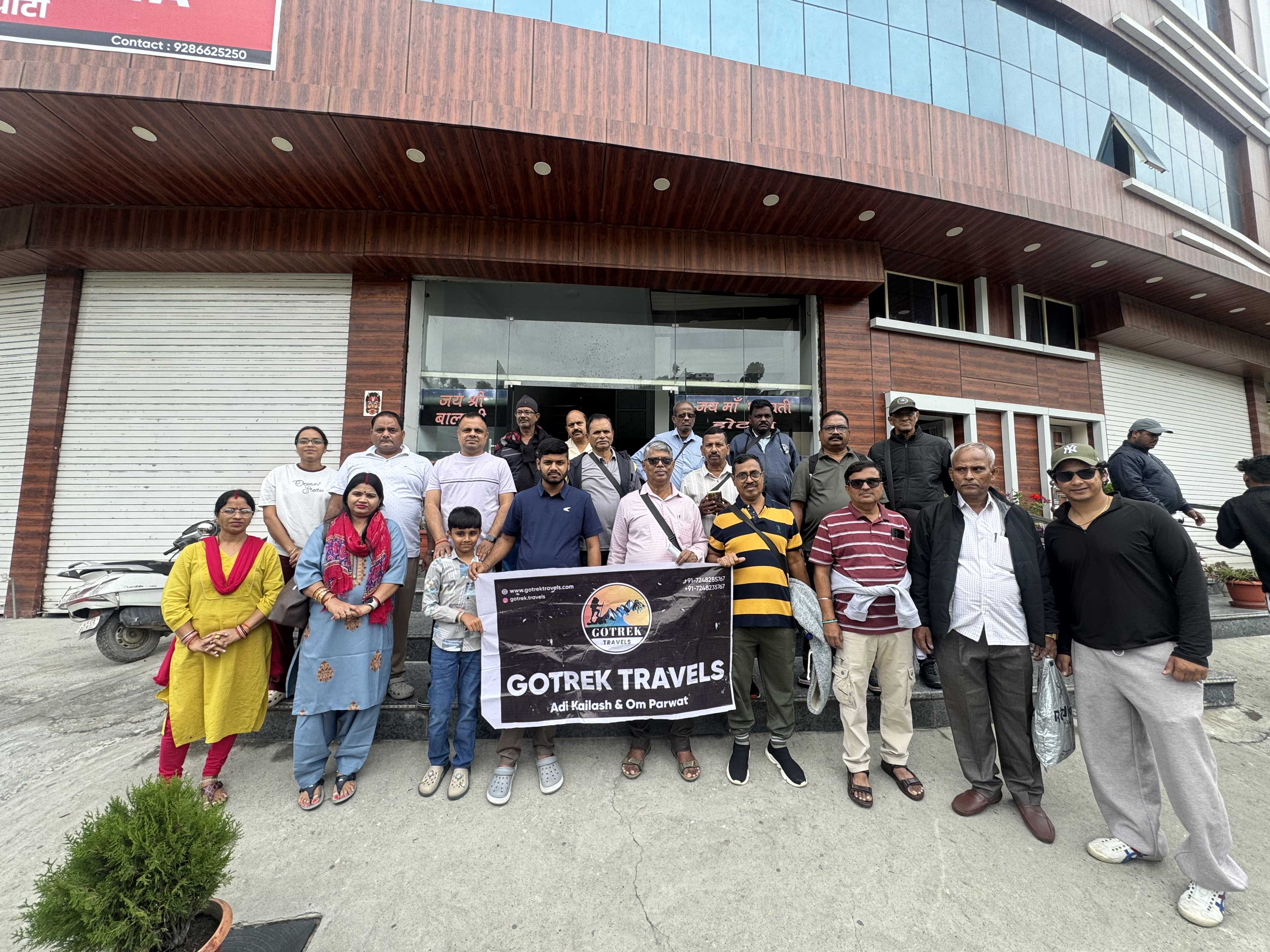 Group Memory 08 — GoTrek Travels group departure